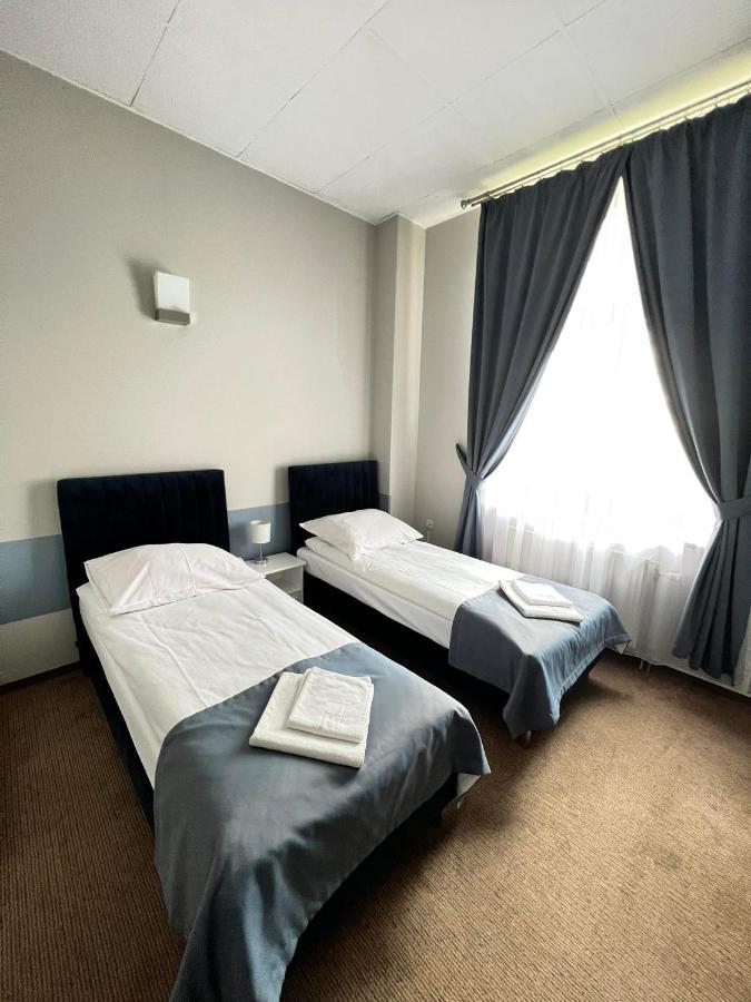 Hotel Park Opoczno ภายนอก รูปภาพ